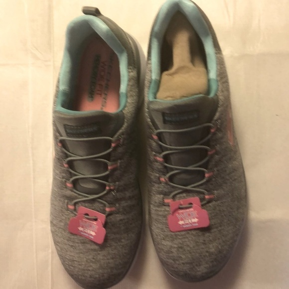NWT Sketchers grey sport memory foam sneakers. size 9 wide - Picture 3 of 7